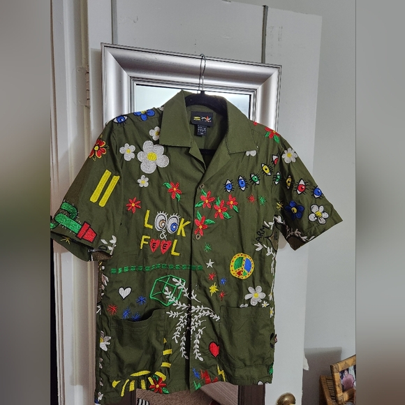 ADIDAS CONSORTIUM X PHARRELL PW EMBROIDERY SHIRTDust Green & Multicolour - Picture 3 of 10